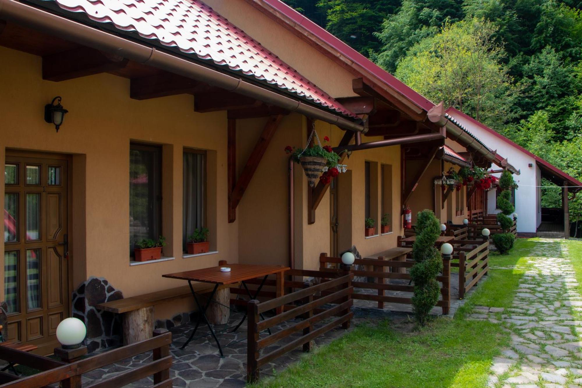 Patakmenti Panzió Spa Corund (Harghita) Exterior foto