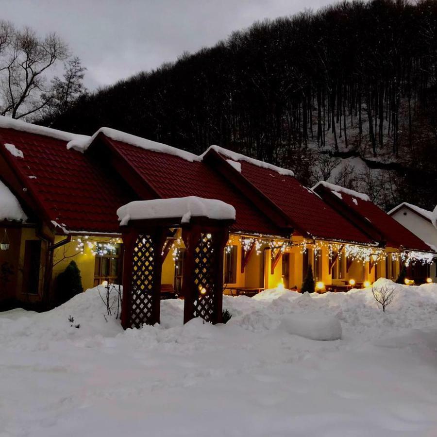 Patakmenti Panzió Spa Corund (Harghita) Exterior foto